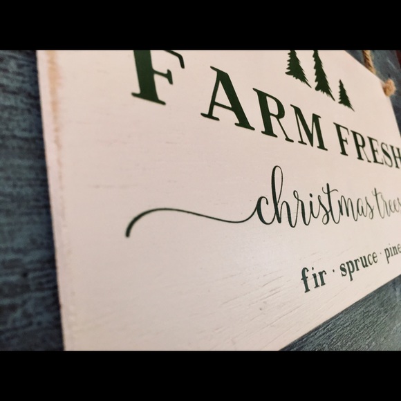 🛒2/$30!🛒  Farm Fresh-  Wood Painted Sign - Picture 3 of 5